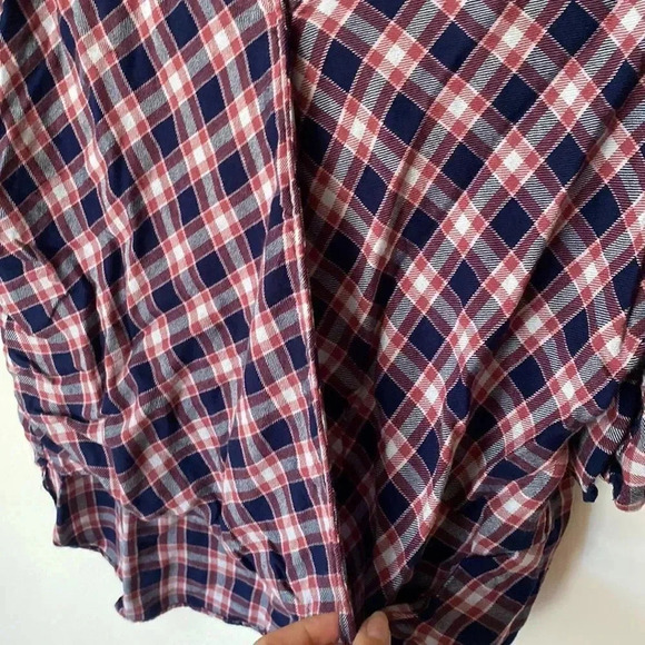 Max Studio Plaid Checkered Ruffle Flutter Sleeve Wrap Top Navy Red Size L - Picture 5 of 11